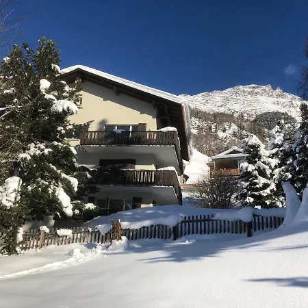 Appartamento - Chesa Andrea - Gartensitzplatz