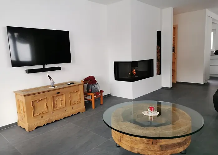 - Chesa Andrea - Gartensitzplatz Appartement *